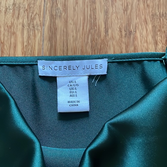 Green Tank Top - Picture 2 of 2